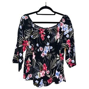 Trovare Colorful Floral Top - Size L